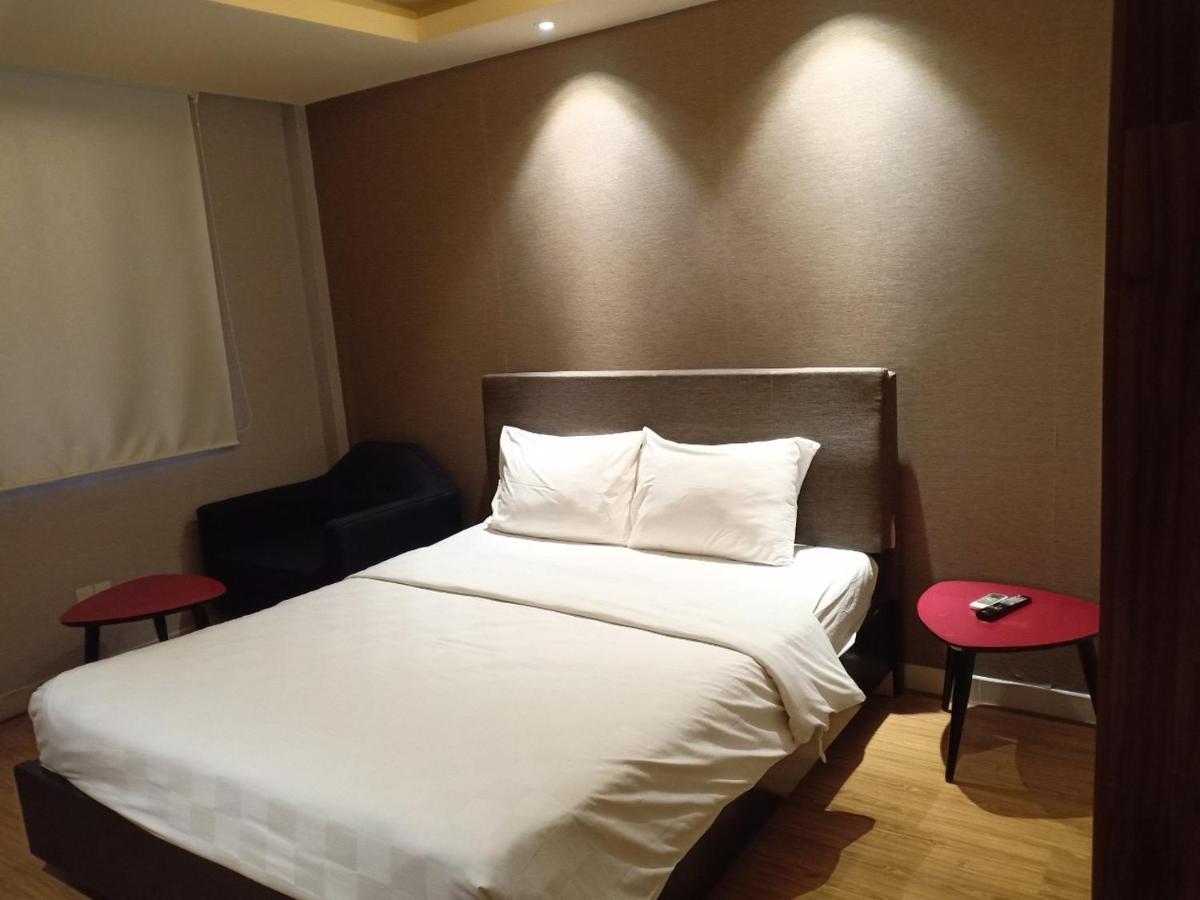 Diamond Suite Hai Ba Trung Ho Şi Min Exterior foto